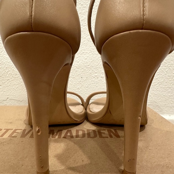 Steve Madden Nude Heels - Picture 8 of 12